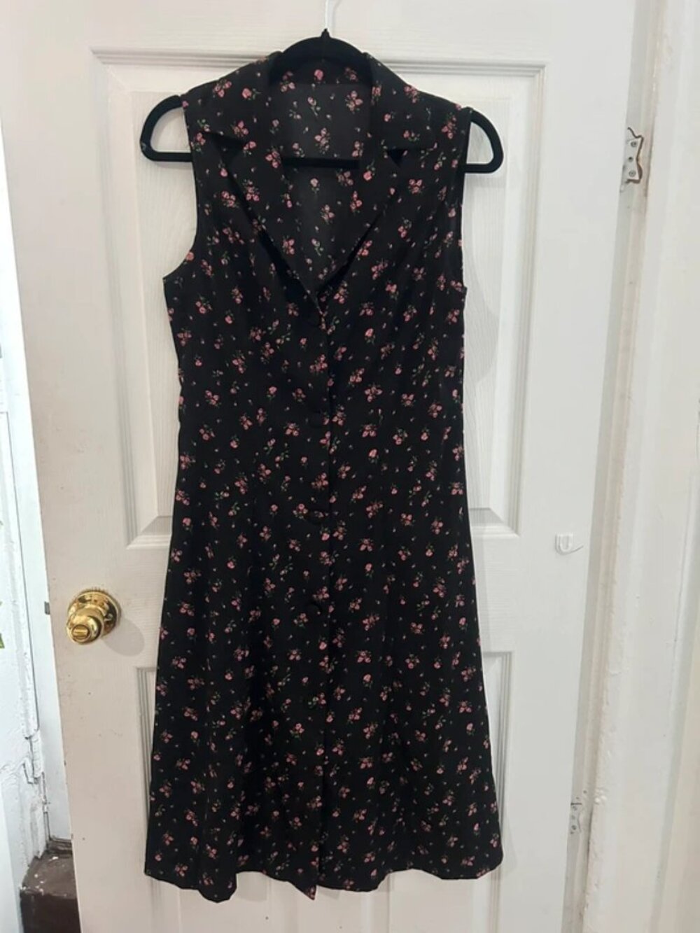 Emery Rose Black Floral Button Front Midi Dress